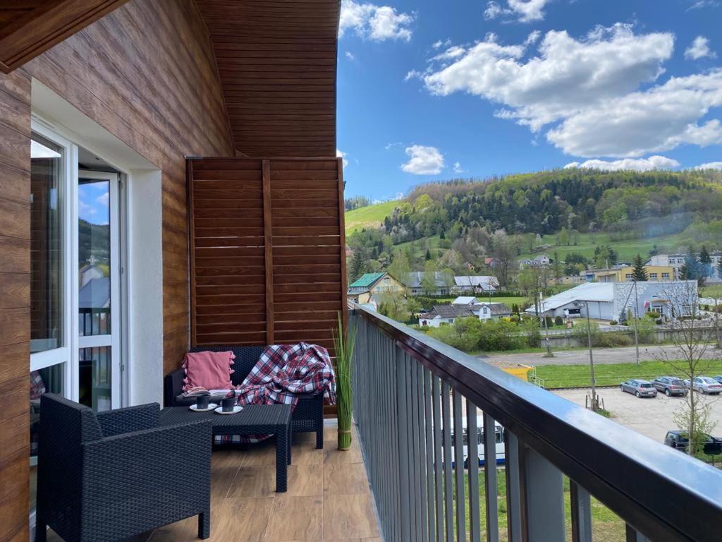 Ferienwohnung Bieszczady Apartament "Cicha Woda" Ustrzyki Dolne Exterior foto
